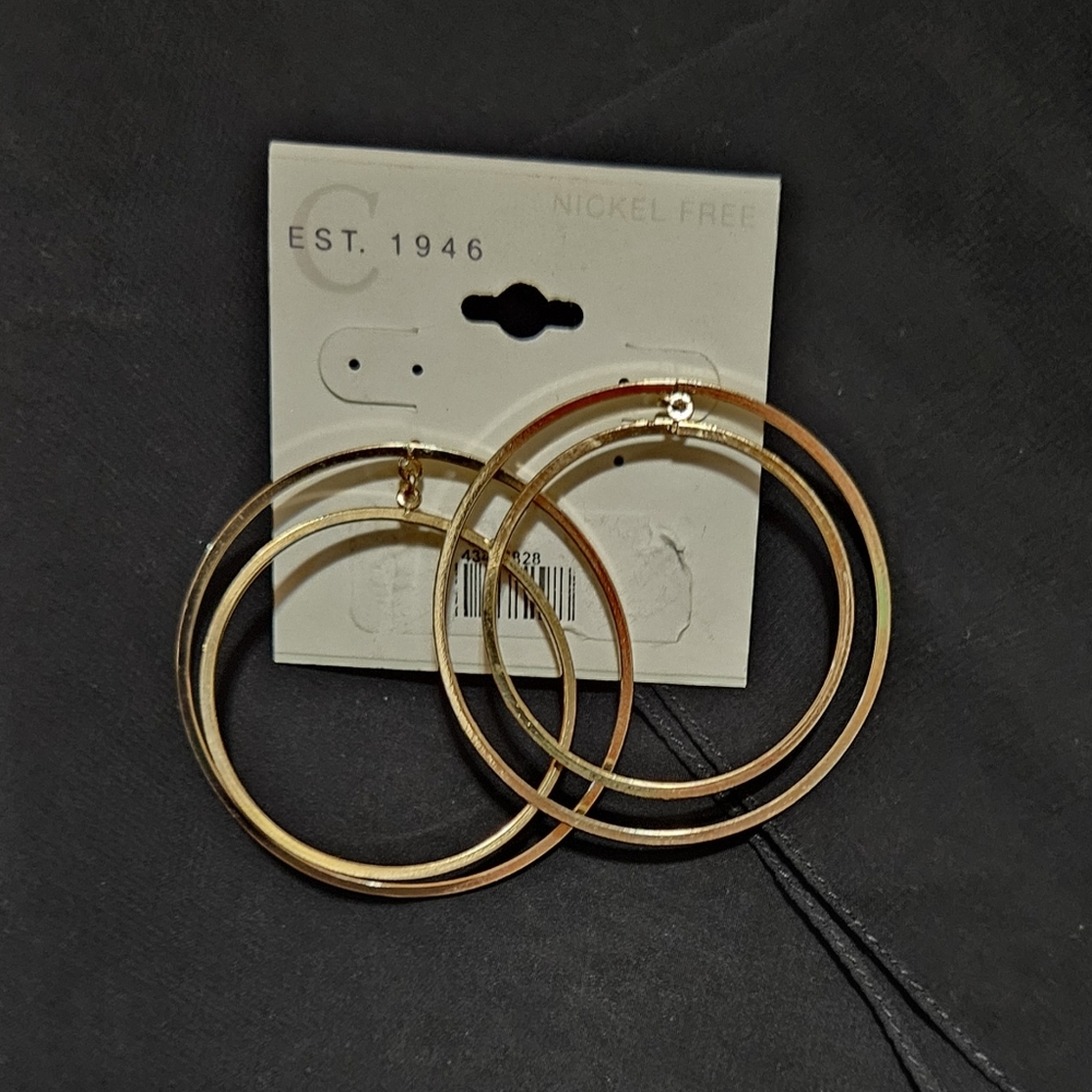 Goldtone earrings